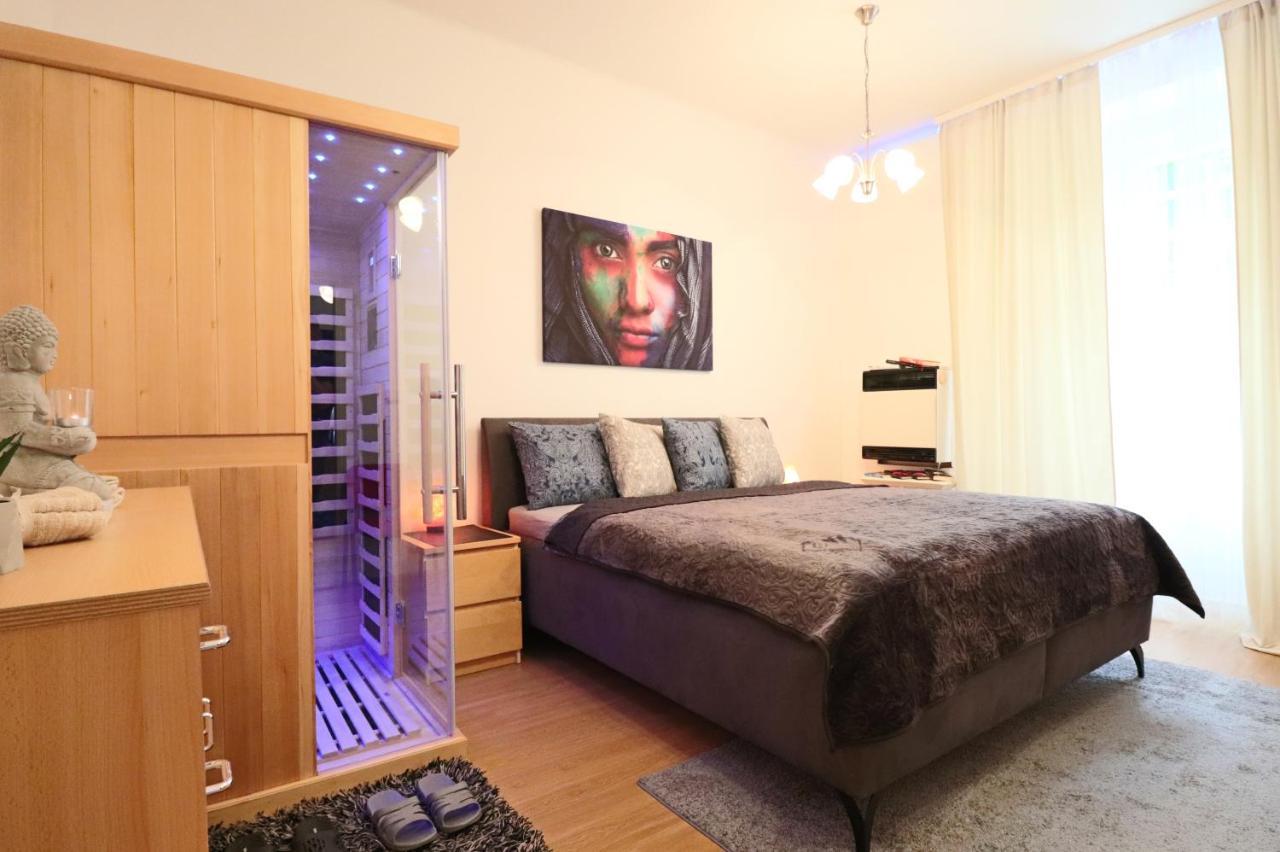 Apartament Relax Strasnice: With Private Infra-sauna ! *